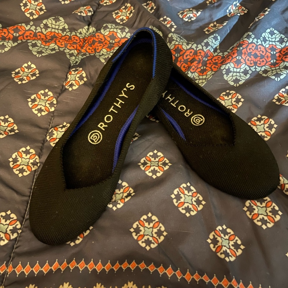 Rothy's flats size 6.5. Excellent condition